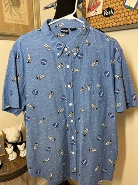 NASA Novelty Short Sleeve Button-Up Shirt - Blue Sz. XL